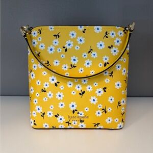 Kate Spade Darcy Bucket Bag